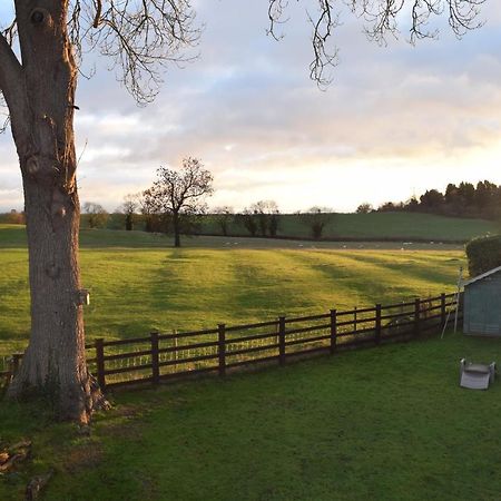 Carlton Corner Bed & Breakfast Kibworth Harcourt Exterior photo