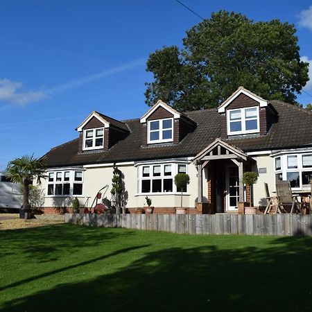 Carlton Corner Bed & Breakfast Kibworth Harcourt Exterior photo