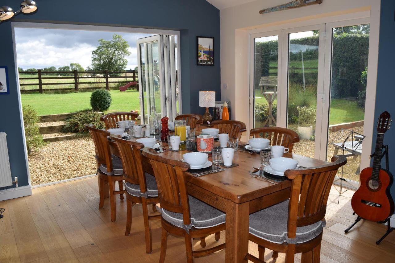 Carlton Corner Bed & Breakfast Kibworth Harcourt Exterior photo